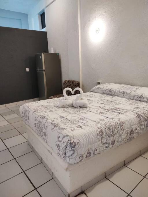 Small Studio Apt 5Min To Dt! Zihuatanejo Exterior photo